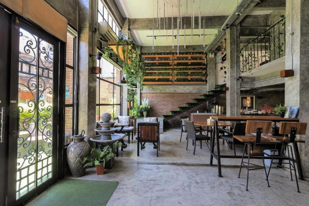 Vm1 Hostel Bangkok Dış mekan fotoğraf